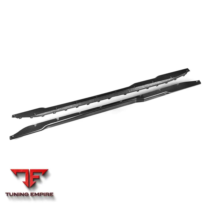 BMW M4 G82 SIDE SKIRT IN PREPREG CARBON FIBRE - Carbon Fibre Parts