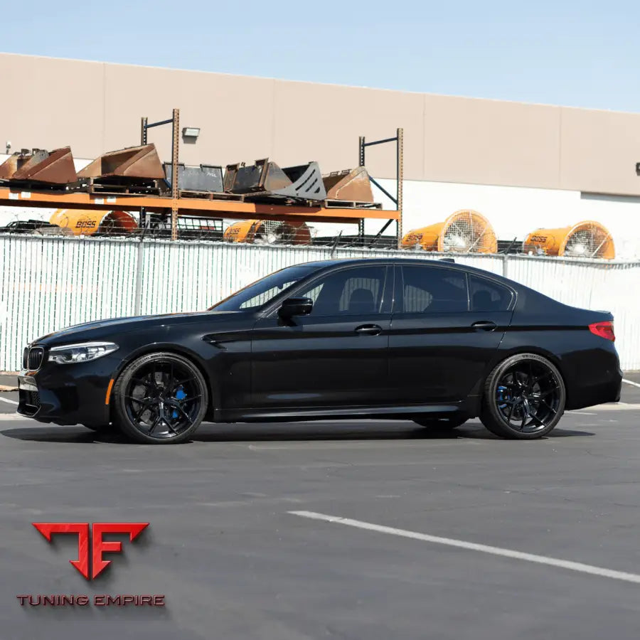 BMW M5 F90 VOSSEN HF-5 GLOSS BLACK WHEELS