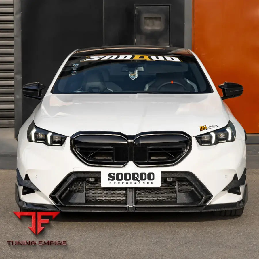 BMW M5 G90 FRONT LIP IN PREPREG CARBON FIBRE (V2) - Carbon Fibre Parts