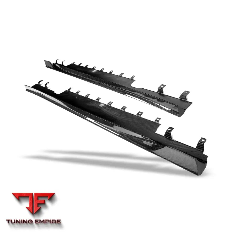 BMW M5 G99 CARBON FIBER SIDE SKIRTS