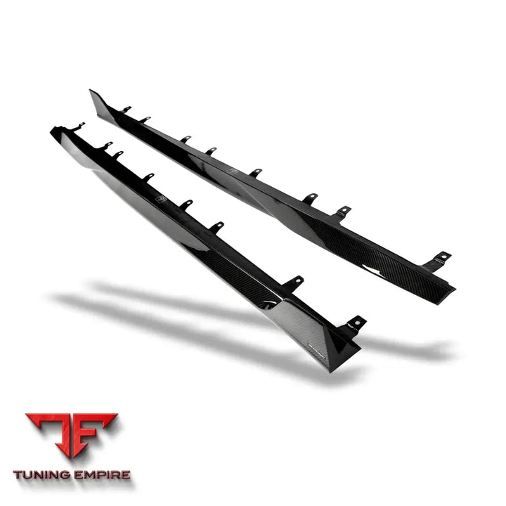 BMW M8 F91 F92 G14 G15 CARBON FIBER SIDE SKIRTS