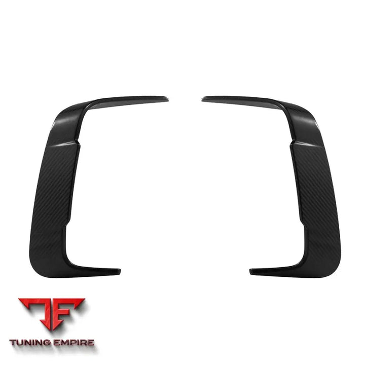 BMW M8 F92 REAR BUMPER INSERT IN PREPREG CARBON FIBRE - Carbon Fibre Parts