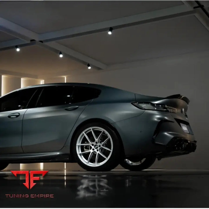 BMW M8 (F93) DRY CARBON FIBER BODY KIT