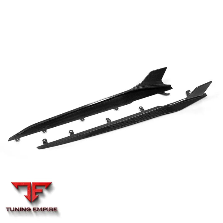 BMW M8 F93 SIDE SKIRT IN PREPREG CARBON FIBRE - Carbon Fibre Parts
