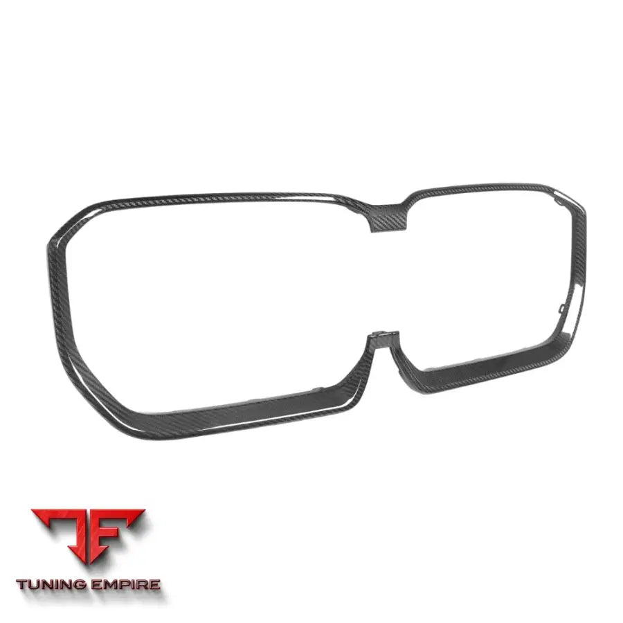 BMW X1 U11 carbon parts