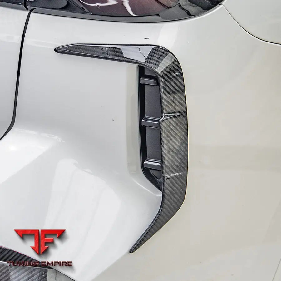BMW X3 G01 LCI REAR BUMPER INSERT IN PREPREG CARBON FIBRE - Carbon Fibre Parts