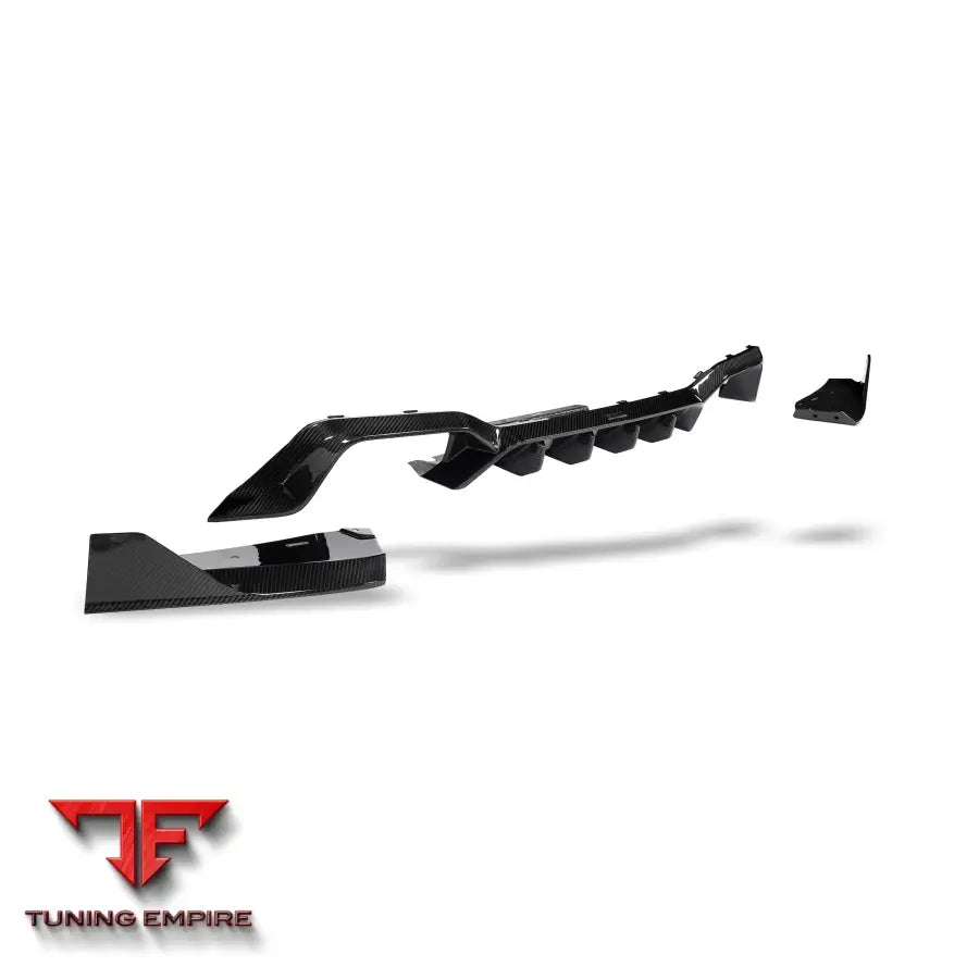 BMW X4M F98 LCI CARBON FIBER REAR DIFFUSER