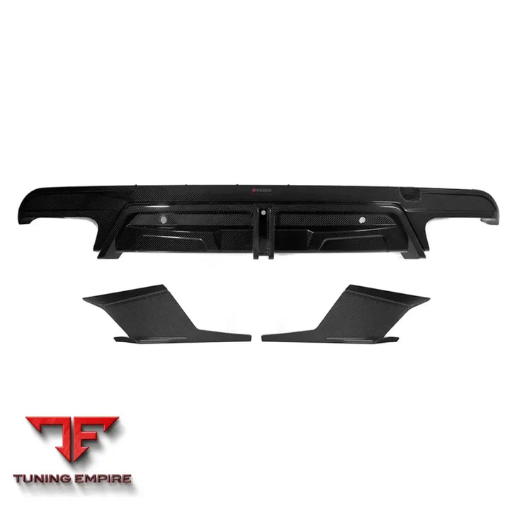 BMW X5M F95 REAR DIFFUSER W/BRAKE LIGHT IN PREPREG CARBON FIBRE - Carbon Fibre Parts