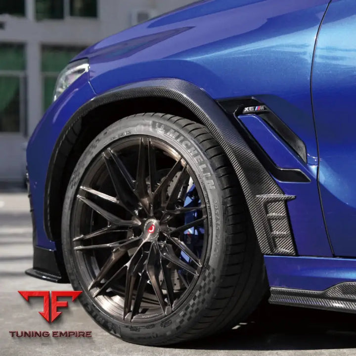 BMW X6M DRY CARBON FIBER BODY KIT
