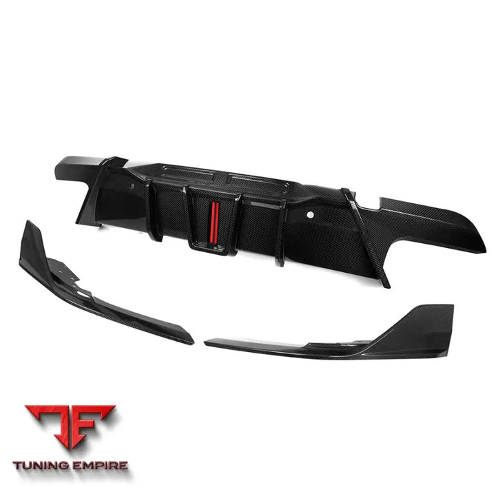 BMW X6M F96 REAR DIFFUSER W/BRAKE LIGHT IN PREPREG CARBON FIBRE - Carbon Fibre Parts