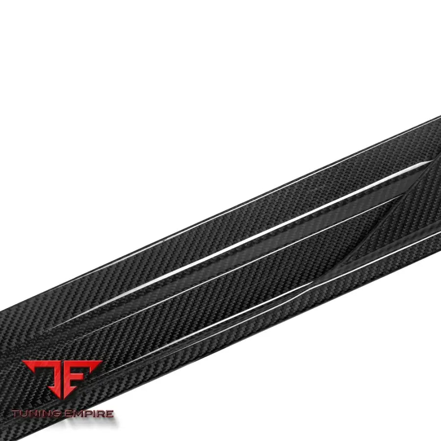 BMW X6M F96 SIDE SKIRT IN PREPREG CARBON FIBRE - Carbon Fibre Parts