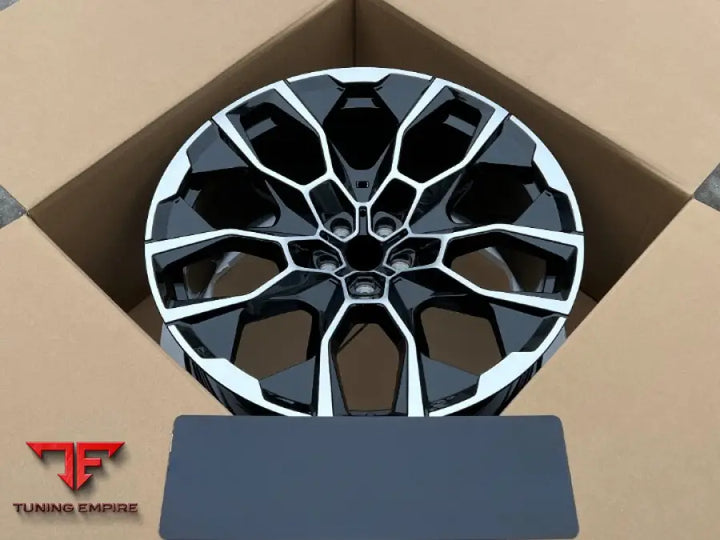 BMW X7 G07 LCI 2022 + WHEELS