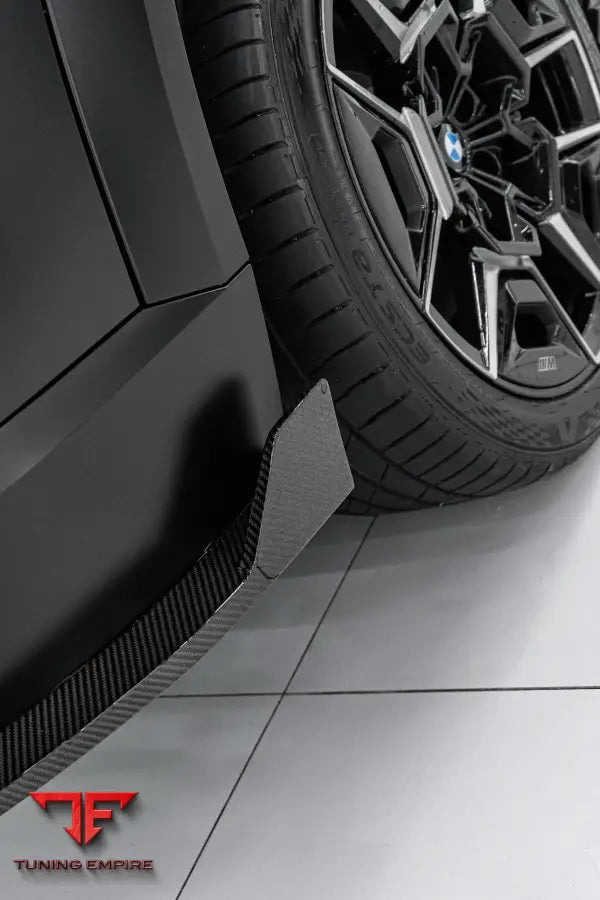 BMW XM CARBON BODY KIT ’RAZOR’