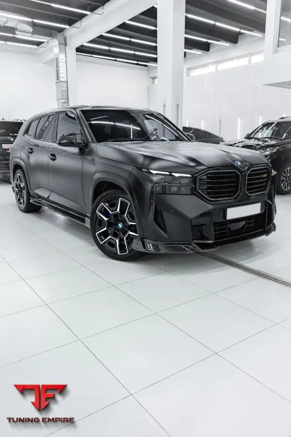 BMW XM CARBON BODY KIT ’RAZOR’