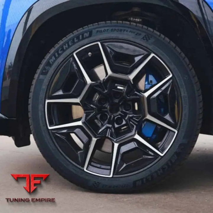 BMW XM G09 2023 + WHEELS