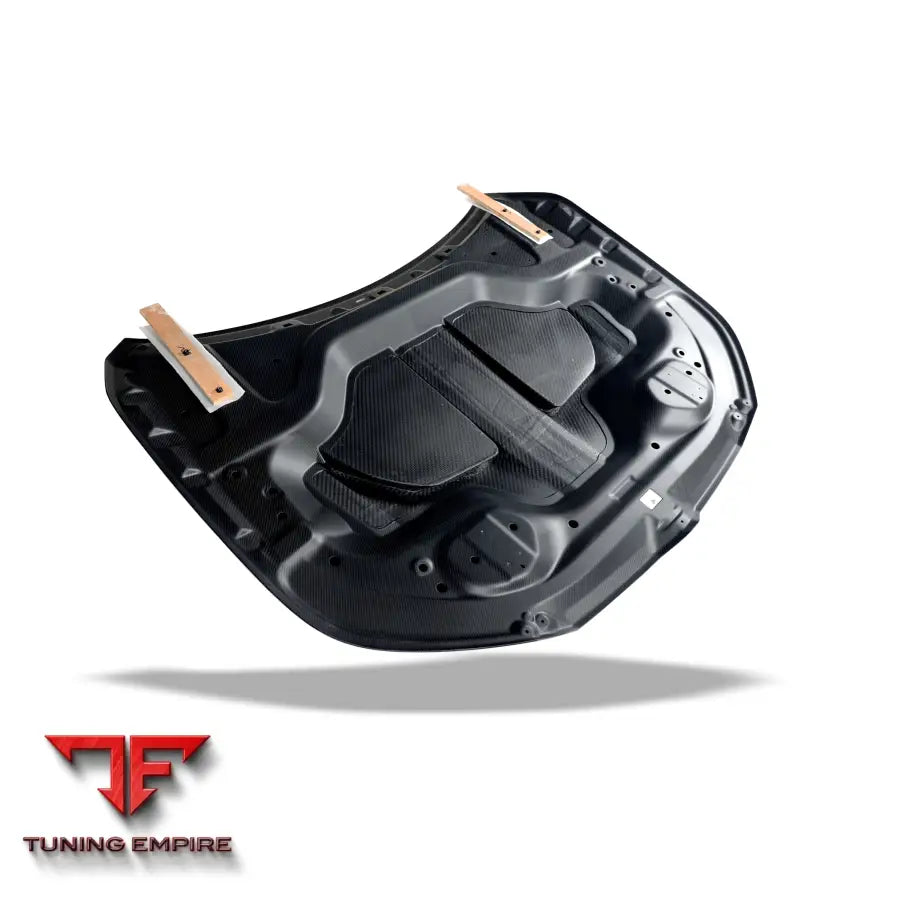BMW XM G09 CARBON FIBER HOOD