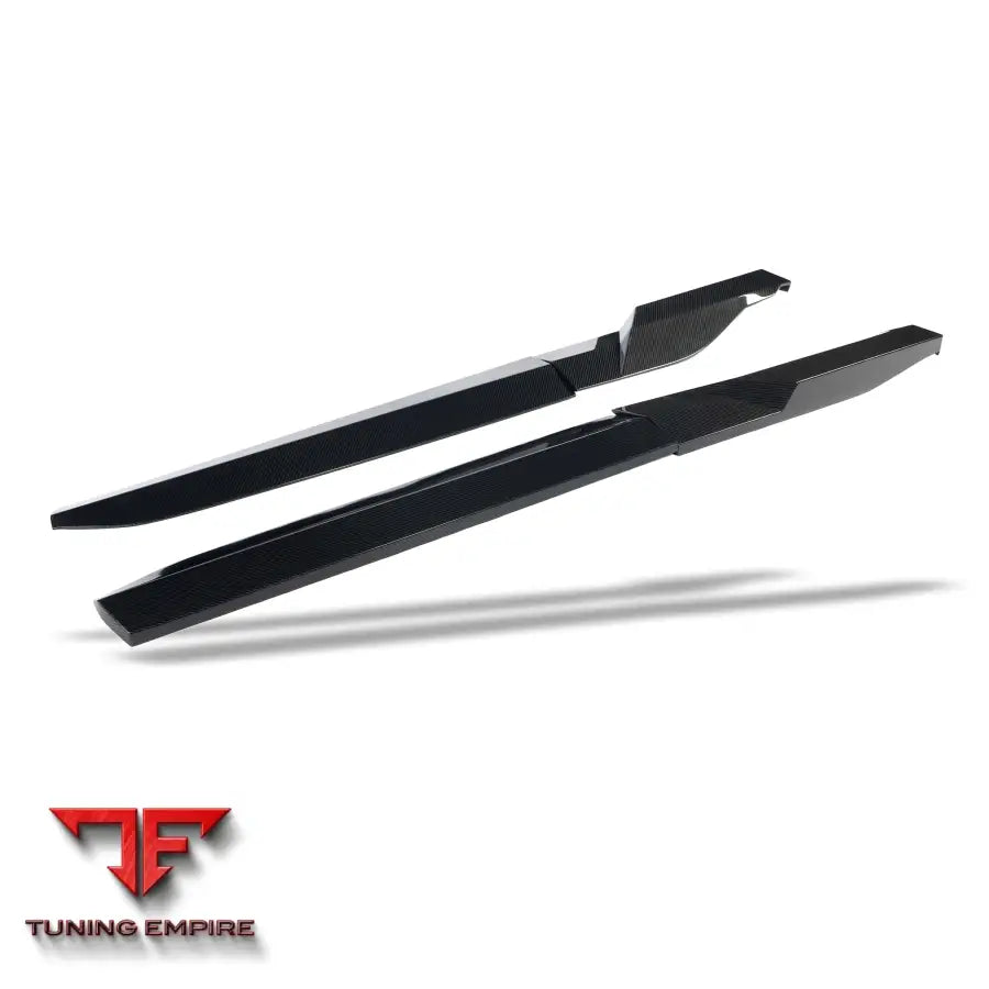 BMW XM G09 CARBON FIBER LOWER DOOR EXTENSIONS