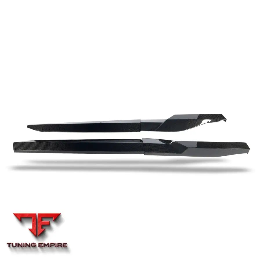 BMW XM G09 CARBON FIBER LOWER DOOR EXTENSIONS