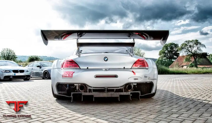BMW Z4 E89 GT3 RACING CARBON BODY KIT - latest generation