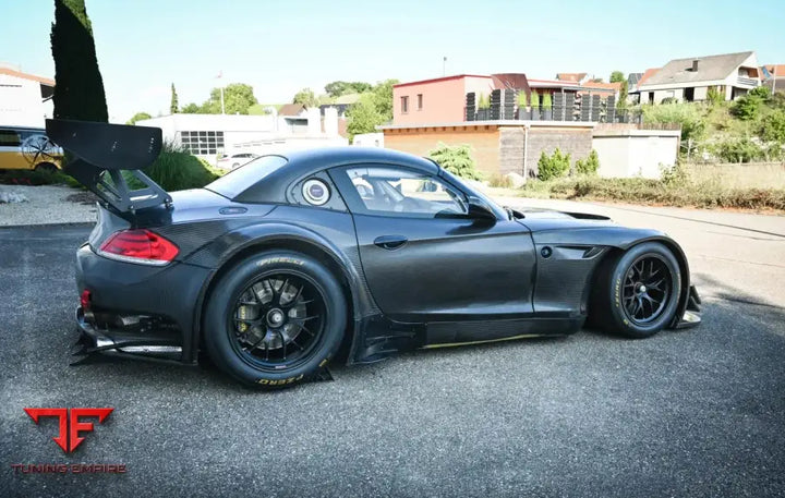 BMW Z4 E89 GT3 RACING CARBON BODY KIT - latest Gen.
