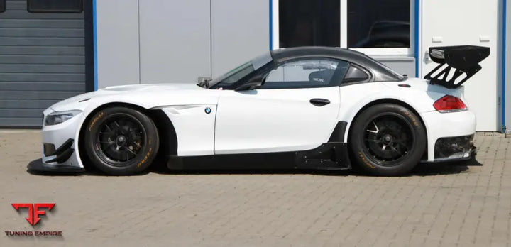 BMW Z4 E89 GT3 RACING CARBON BODY KIT - latest Gen.