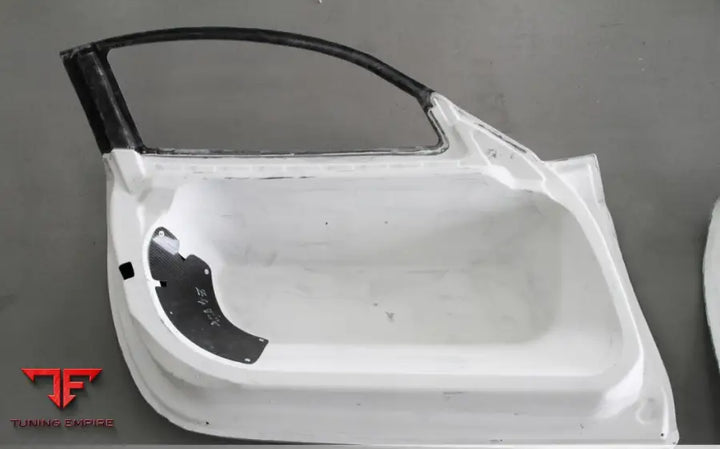 BMW Z4 E89 GT3 RACING CARBON BODY KIT - latest Gen.