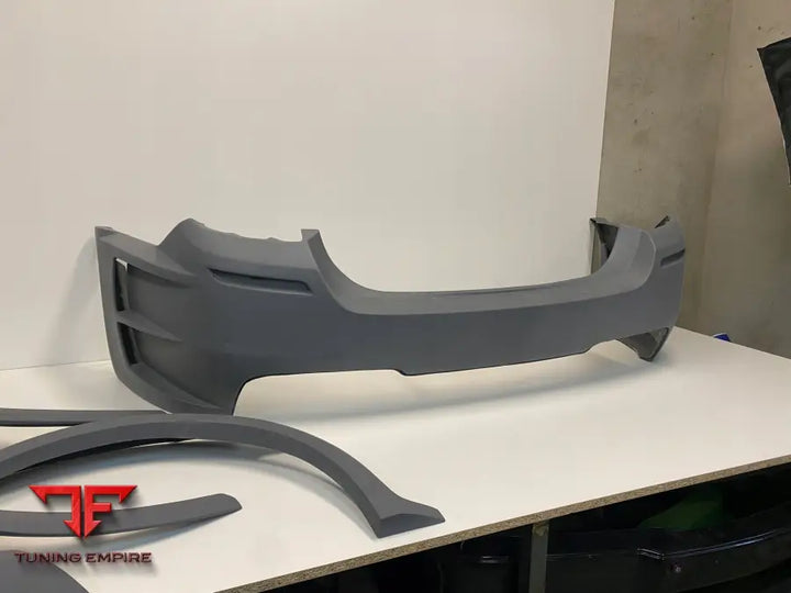 BODY KIT BMW F10 BUMPER SET + FENDER + SILLS HM LOOK SET