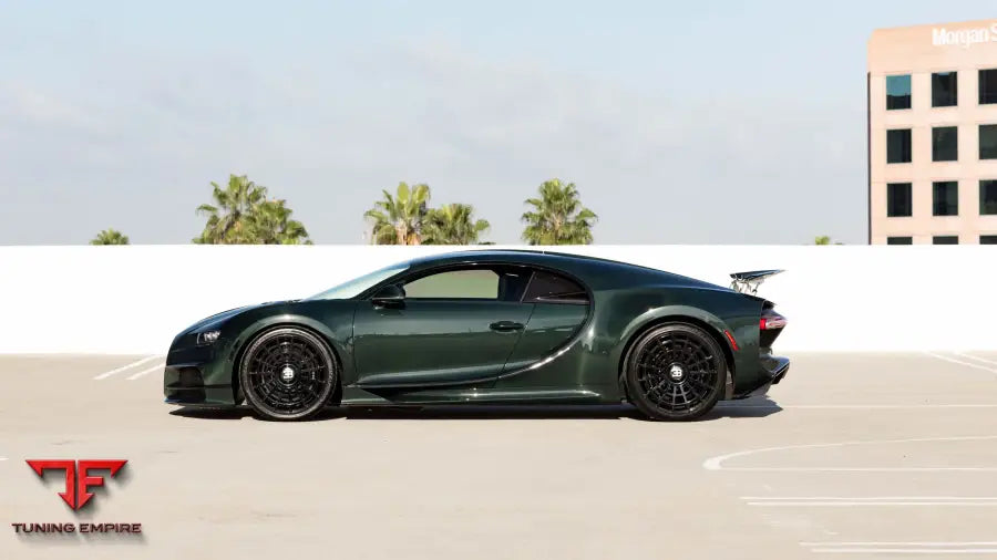 BUGATTI CHIRON FORGED WHEELS AND EXHAUST SYSTEM