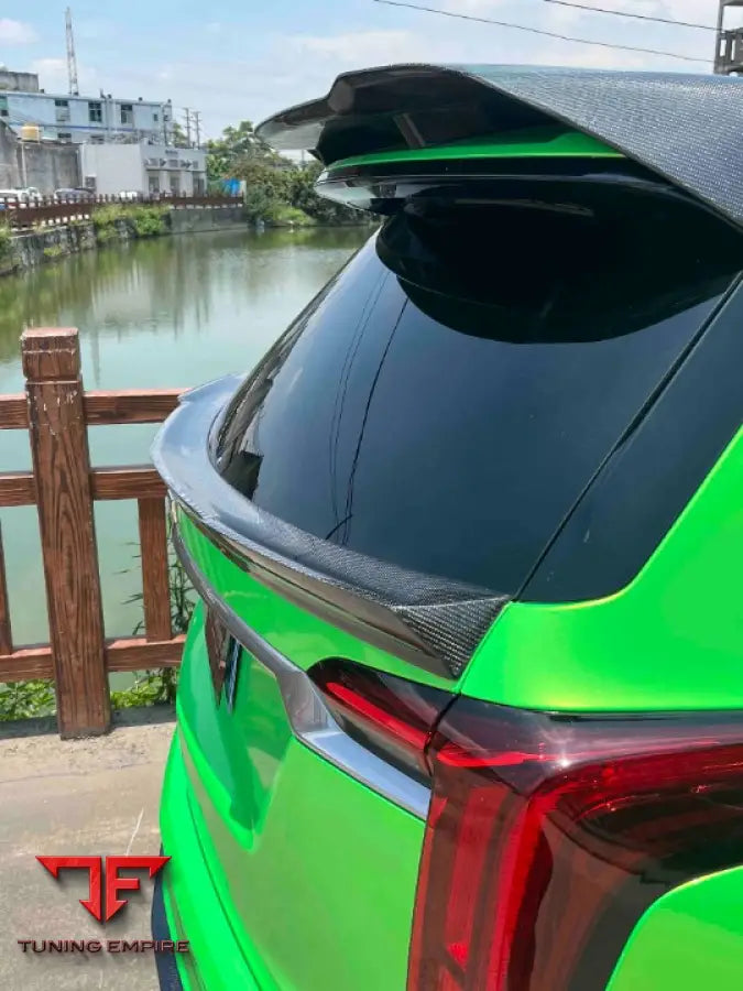 CADILLAC XT6 2019 + CARBON FIBER BODY KIT