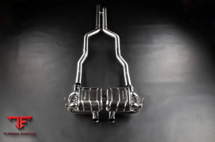 Capristo Aston Martin V12 Vantage