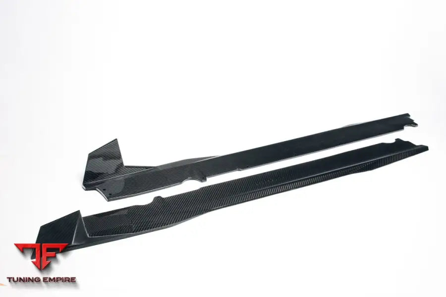 CARBON DOOR SILL KIT FOR LAMBORGHINI HURACAN STO - Price on request - Body Kit