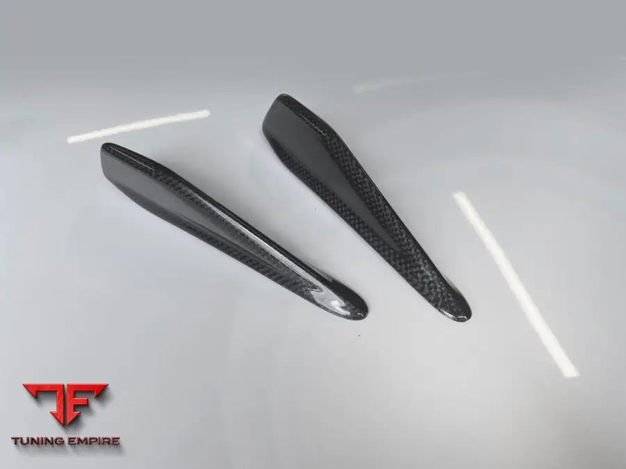 CARBON FIBER TAIL LIGHT FIN FOR FERRARI PORTOFINO - Price on request - Body Kit