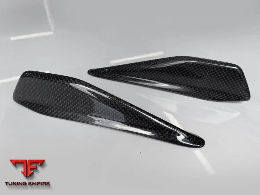 CARBON FIBER TAIL LIGHT FIN FOR FERRARI PORTOFINO - Price on request - Body Kit