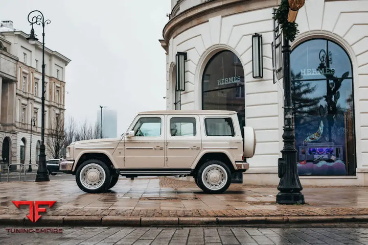 CARLEX MERCEDES G63 AMG VINTAGE UPGRADE