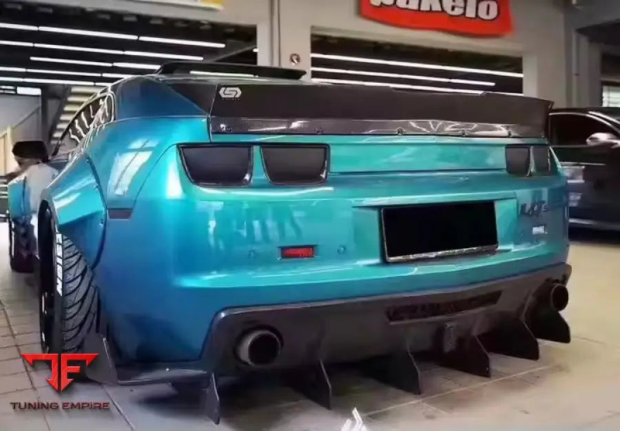 CHEVROLET 5TH GEN CAMARO CARBON FIBER BODY KIT