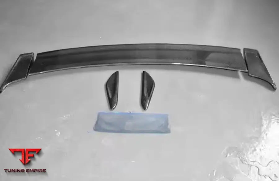 CHEVROLET CORVETTE C7 CARBON FIBER BODY KIT