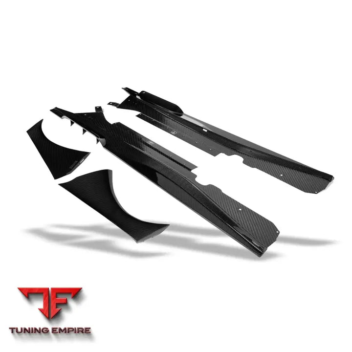 CHEVROLET CORVETTE C7 CARBON FIBER SIDE SKIRTS