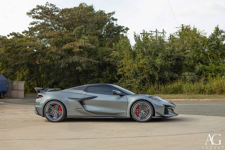 Chevrolet Corvette Z06 C8 on custom forged wheels