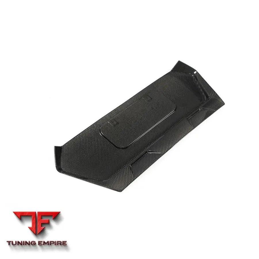 CORVETTE C8 CARBON FIBER PARTS