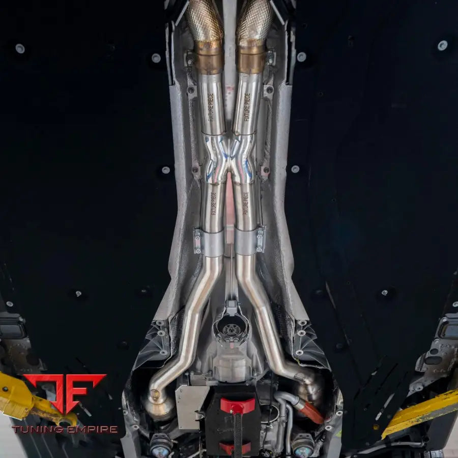 FABSPEED FERRARI 812 SUPERFAST/GTS SPORT CATALYTIC CONVERTER AND X-PIPE EXHAUST SYSTEM (2018+)