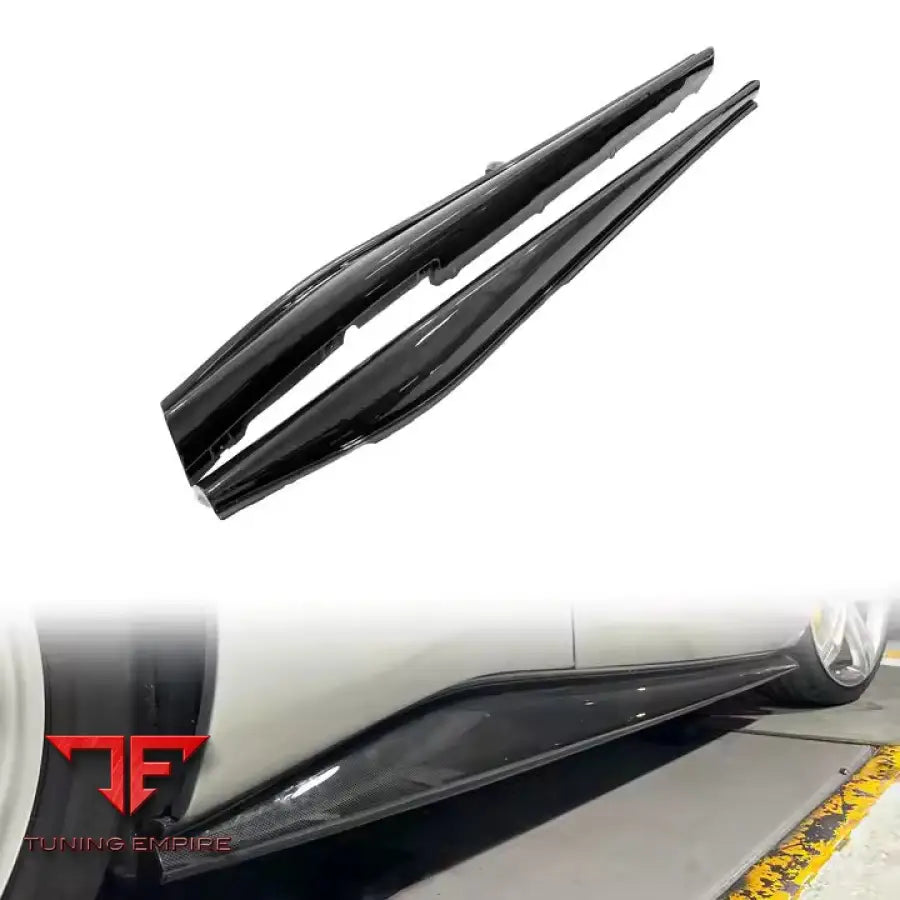 FERRARI 296 CARBON FIBER BODY KIT