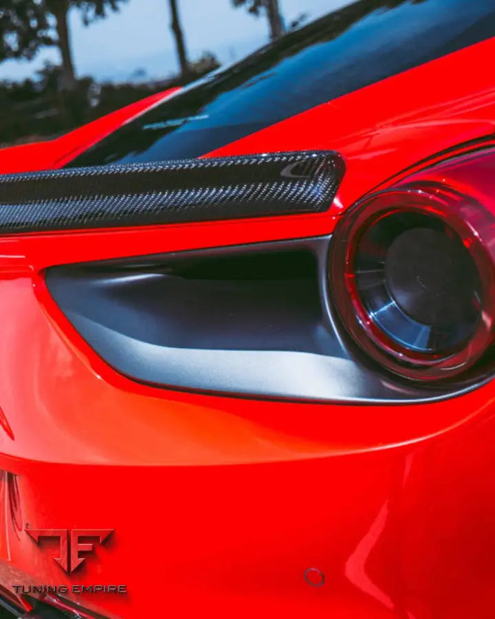 FERRARI 488 CARBON FIBER PARTS