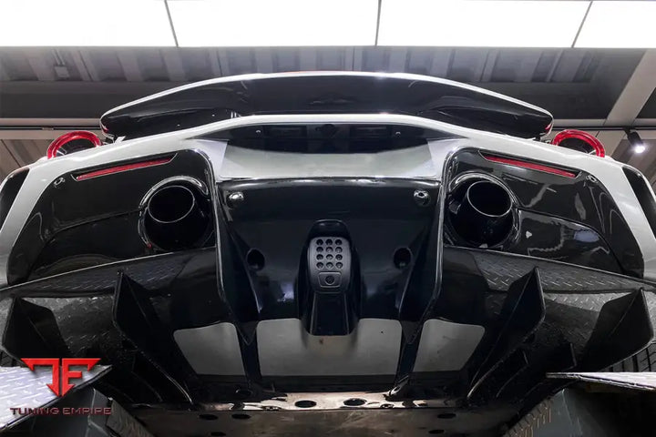 FERRARI 488 GTB PISTA STYLE REAR BUMPER & WING BSD