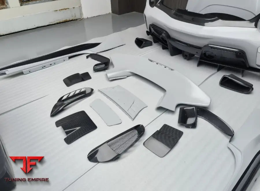 FERRARI 488 GTB/SPIDER CARBON BODY KITS PARTS