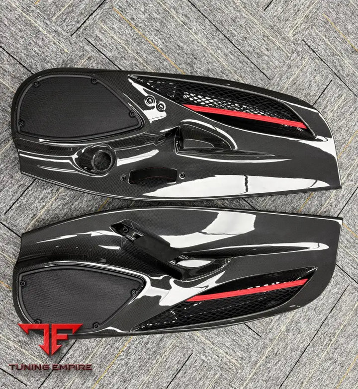 FERRARI 488 PISTA CARBON FIBER DOOR INSERTS