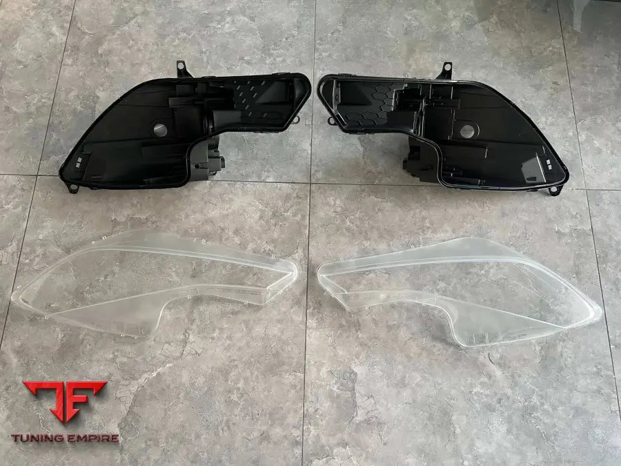 FERRARI 488 PISTA LAMPSHADE AND HEADLIGHT REAR COVER