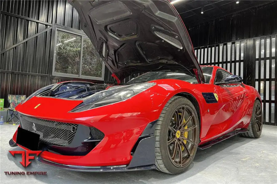 FERRARI 812 SUPERFAST & GTS MSY STYLE DRY CARBON FIBER FRONT BUMPER AIR VENT BSD