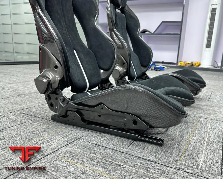 FERRARI CARBON BUCKET SPORT SEATS - FULLY CUSTOMIZABLE