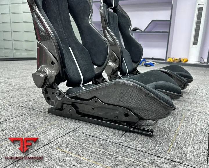 FERRARI CARBON BUCKET SPORT SEATS - FULLY CUSTOMIZABLE