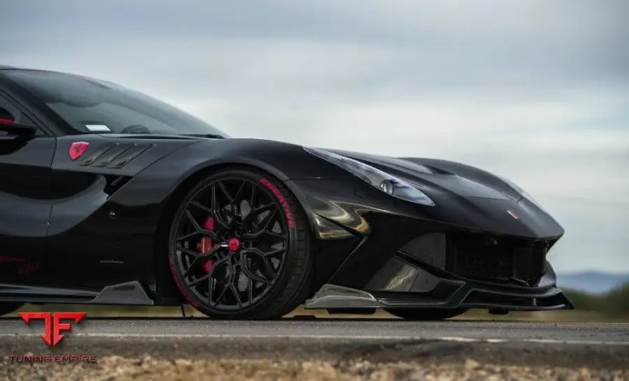 FERRARI F12 BODY KIT